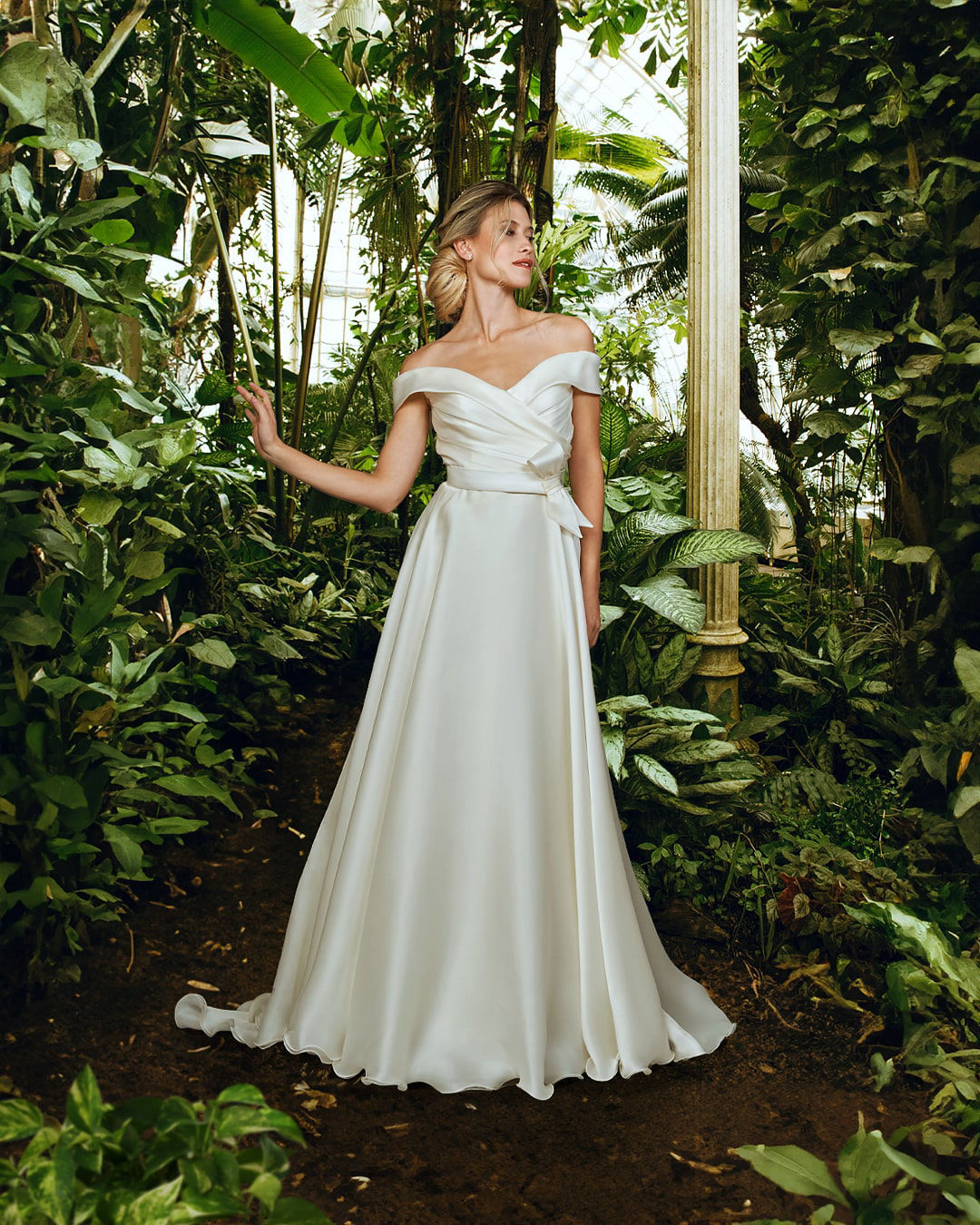Miryam Pieralisi collezione White modello Diletta foto 1